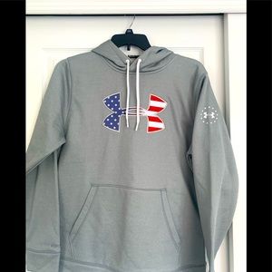 Under Armour Flag sweatshirt